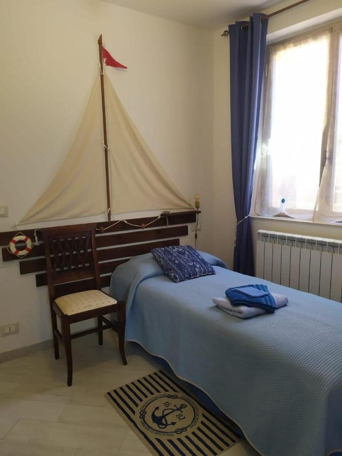 Bed and Breakfast La Terra Di Mingo à Vado Ligure Extérieur photo