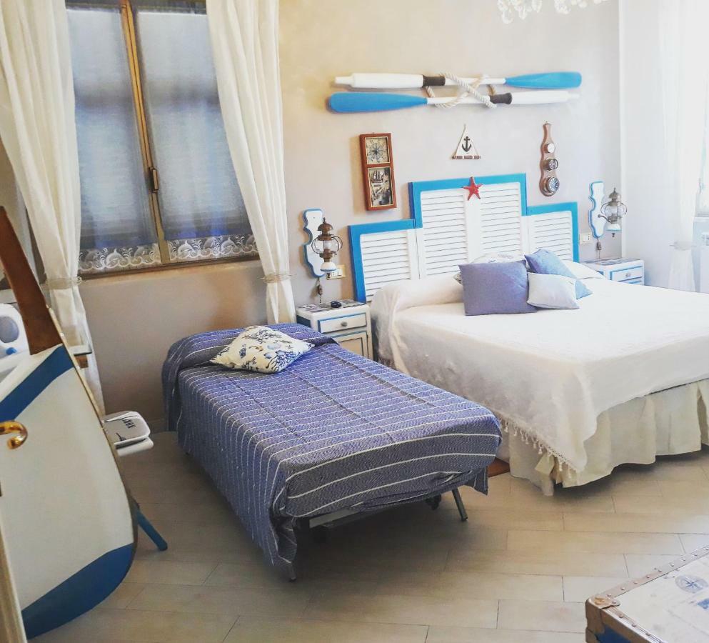 Bed and Breakfast La Terra Di Mingo à Vado Ligure Extérieur photo